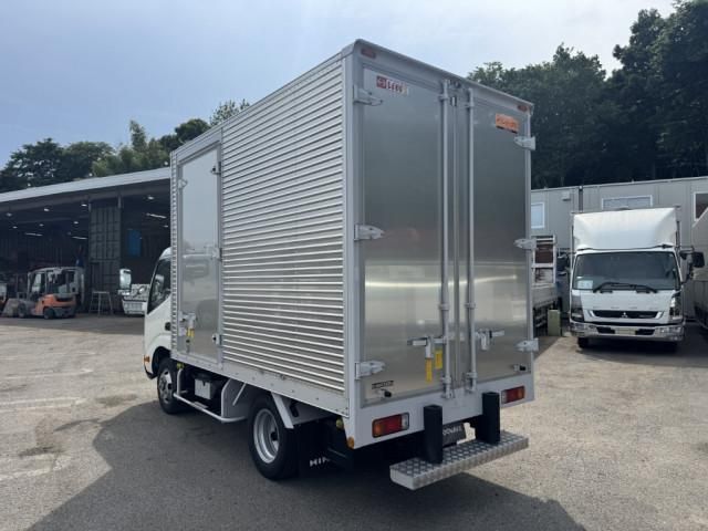 HINO DUTRO 2024 Image 31