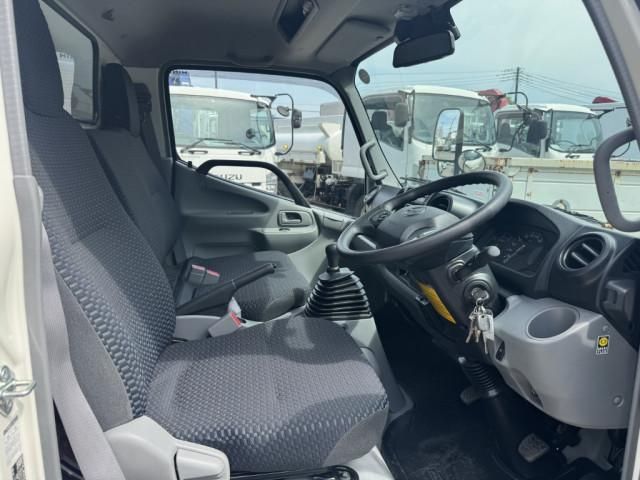 HINO DUTRO 2024 Image 31