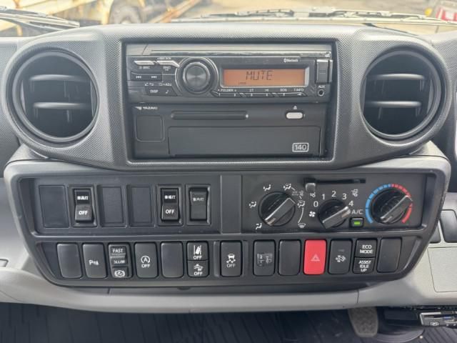 HINO DUTRO 2024 Image 31