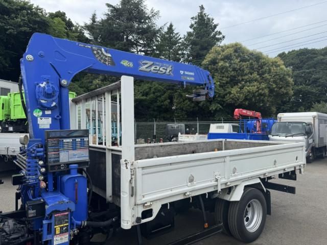 HINO DUTRO 2014 Image 31