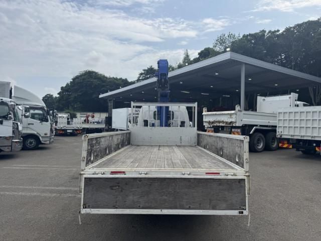 HINO DUTRO 2014 Image 31