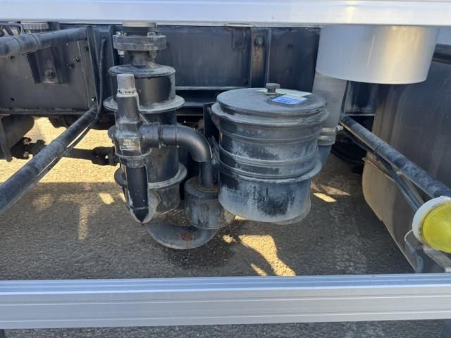 ISUZU GIGA 2012 Image 31