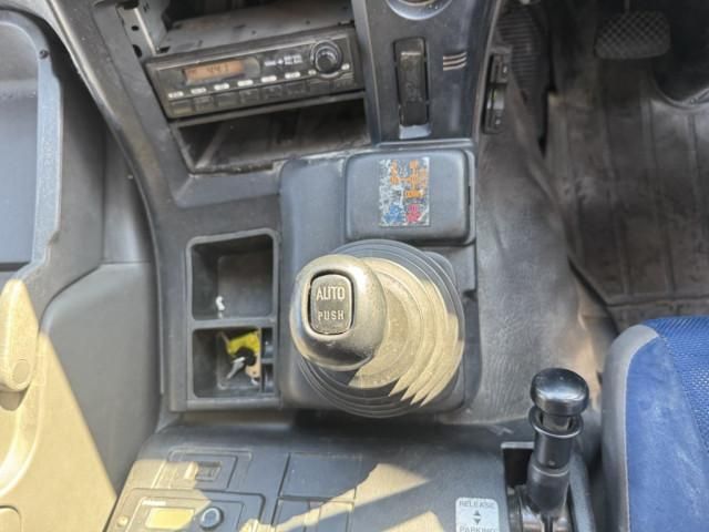 ISUZU GIGA 2012 Image 31