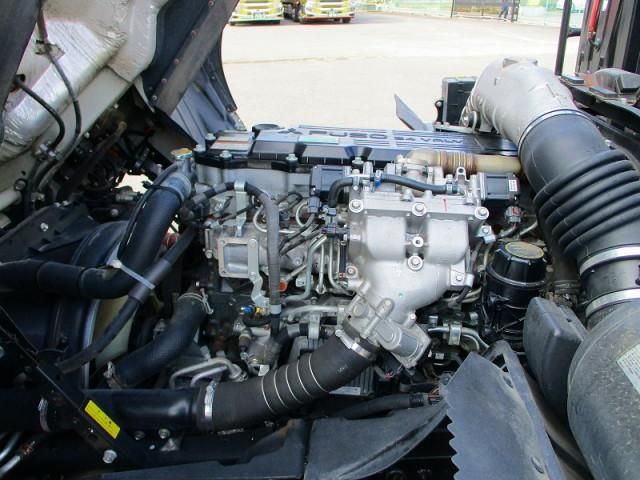 MITSUBISHI FUSOU FIGHTER 2017 Image 31