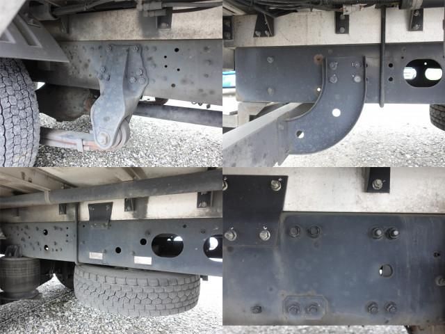 MITSUBISHI FUSOU FIGHTER 2017 Image 31