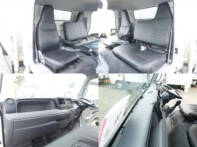 MITSUBISHI CANTER 2016 Image 31