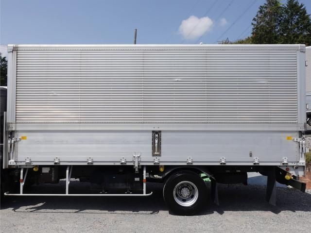 MITSUBISHI FUSOU FIGHTER 2011 Image 31