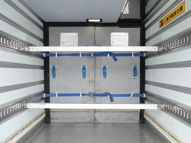 ISUZU ELF 2012 Image 31