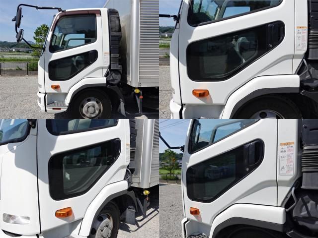 MITSUBISHI FUSOU FIGHTER 2017 Image 31