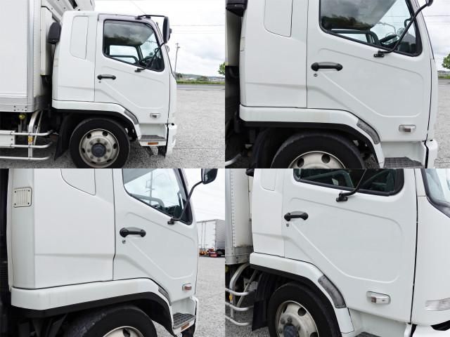 MITSUBISHI FUSOU FIGHTER 2009 Image 31