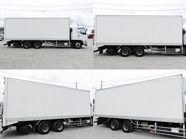 MITSUBISHI FUSOU FIGHTER 2009 Image 31