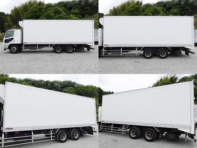 MITSUBISHI FUSOU FIGHTER 2009 Image 31