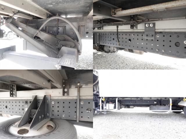 MITSUBISHI CANTER 2015 Image 31