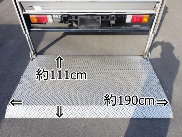 HINO DUTRO 2015 Image 31