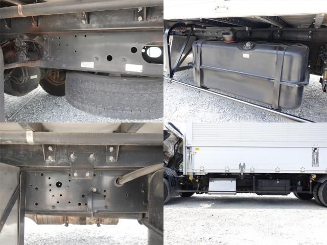 MITSUBISHI FUSOU FIGHTER 2012 Image 31