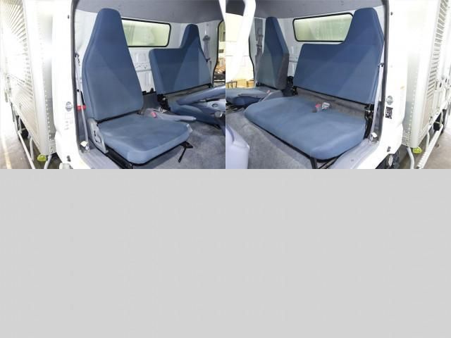 MITSUBISHI CANTER 2014 Image 31