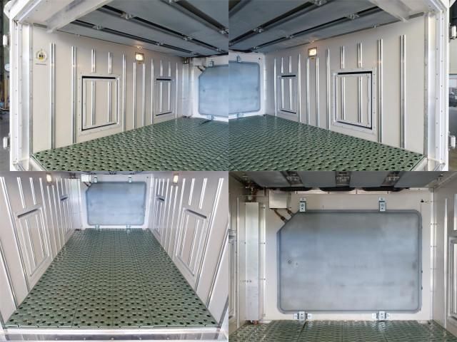 MITSUBISHI CANTER 2019 Image 31