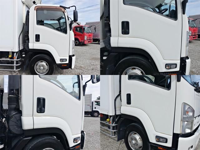 ISUZU FORWARD 2013 Image 31