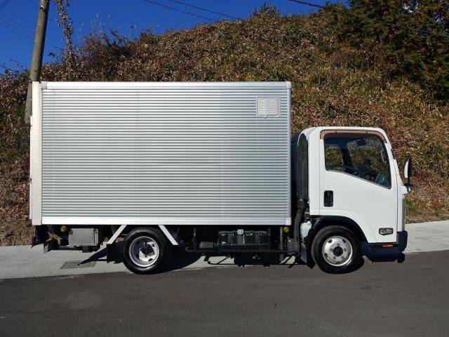 ISUZU ELF 2012 Image 31