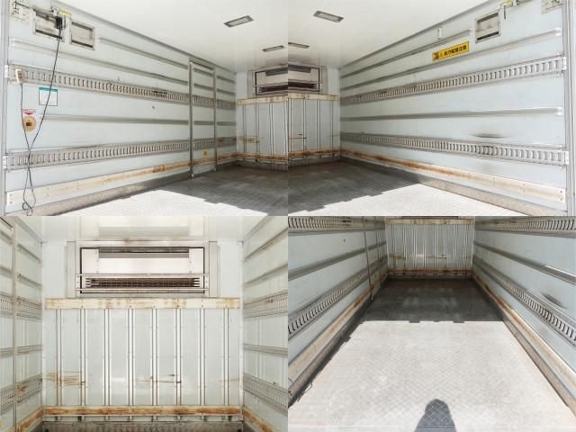 MITSUBISHI CANTER 2015 Image 31