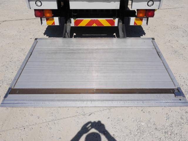 ISUZU FORWARD 2017 Image 31