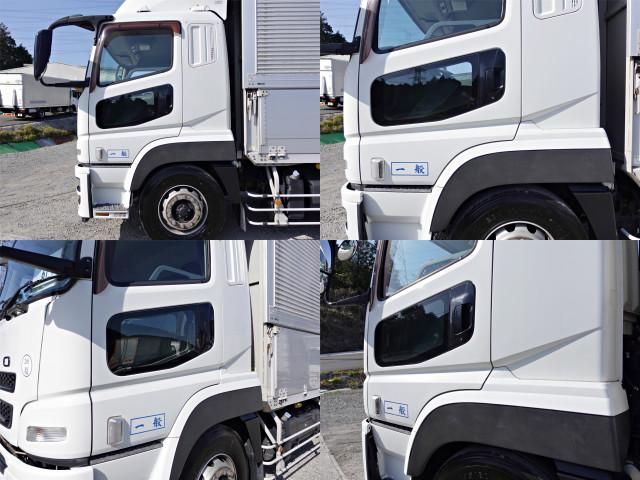 MITSUBISHI FUSOU SUPER GREAT 2013 Image 31