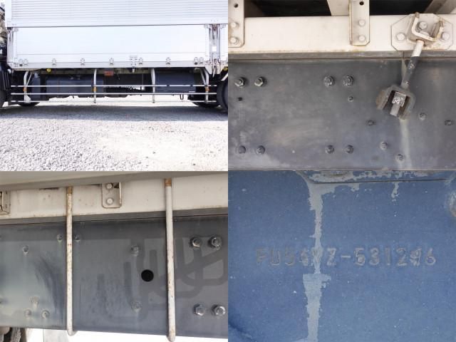 MITSUBISHI FUSOU SUPER GREAT 2013 Image 31