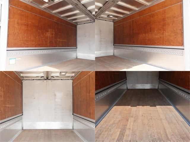 MITSUBISHI CANTER 2013 Image 31