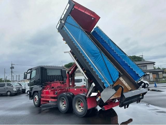 MITSUBISHI FUSOU SUPER GREAT 2013 Image 31