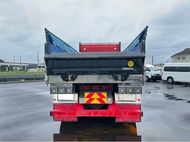 MITSUBISHI FUSOU SUPER GREAT 2013 Image 31