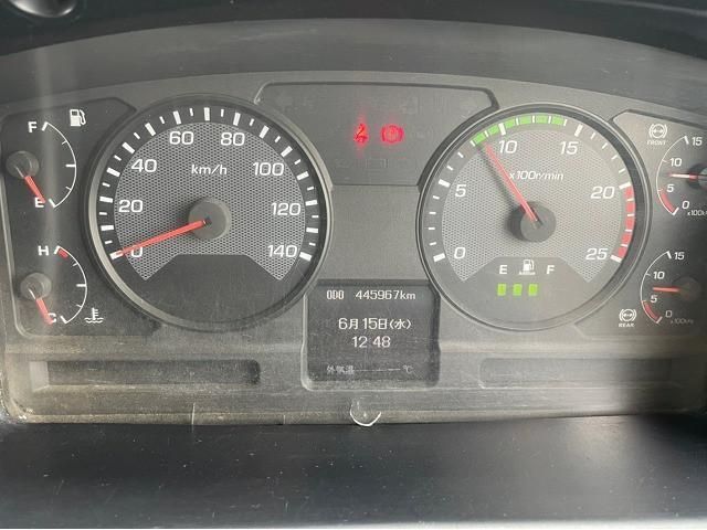 MITSUBISHI FUSOU SUPER GREAT 2013 Image 31