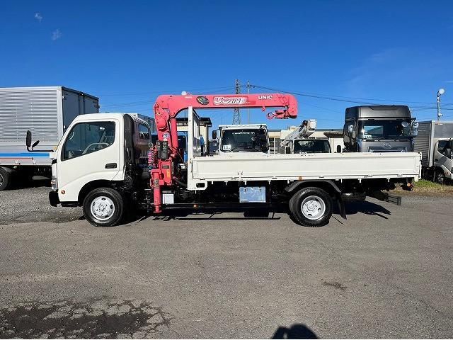 HINO DUTRO 2006 Image 31