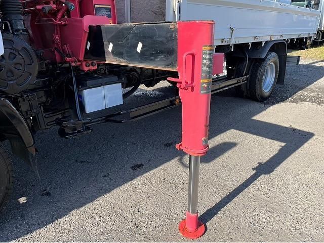 HINO DUTRO 2006 Image 31