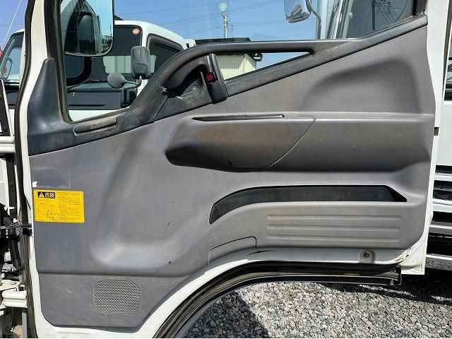 MITSUBISHI CANTER 2012 Image 31