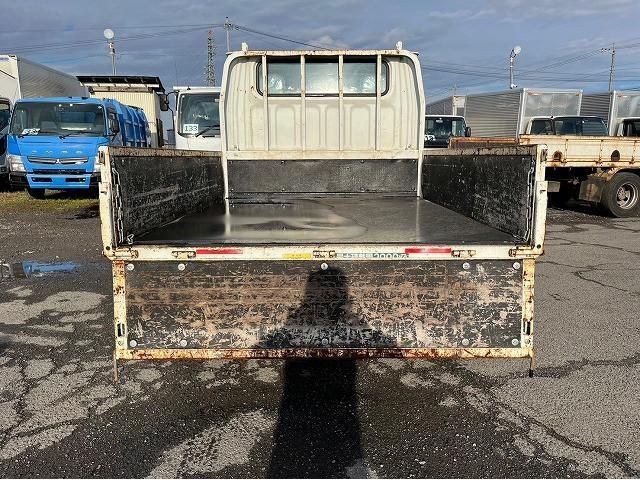 MITSUBISHI CANTER 2015 Image 31