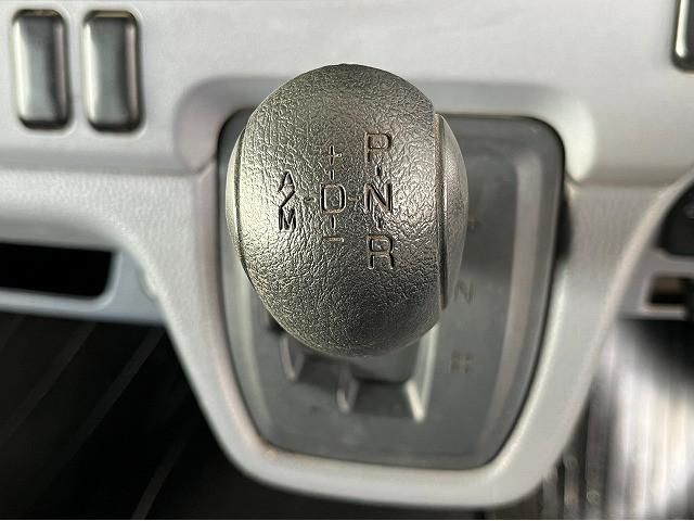 MITSUBISHI CANTER 2015 Image 31