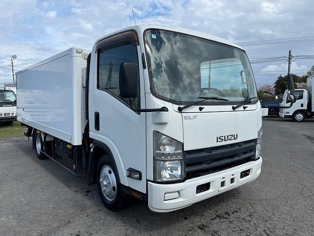 ISUZU ELF 2013 Image 31