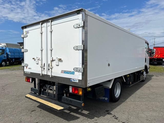 ISUZU ELF 2013 Image 31