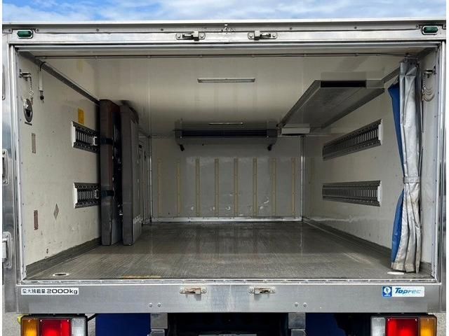 ISUZU ELF 2013 Image 31