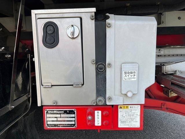 MITSUBISHI CANTER 2016 Image 31