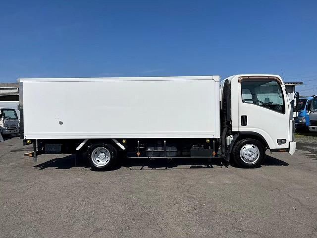 ISUZU ELF 2013 Image 31