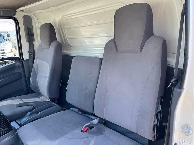 ISUZU ELF 2013 Image 31