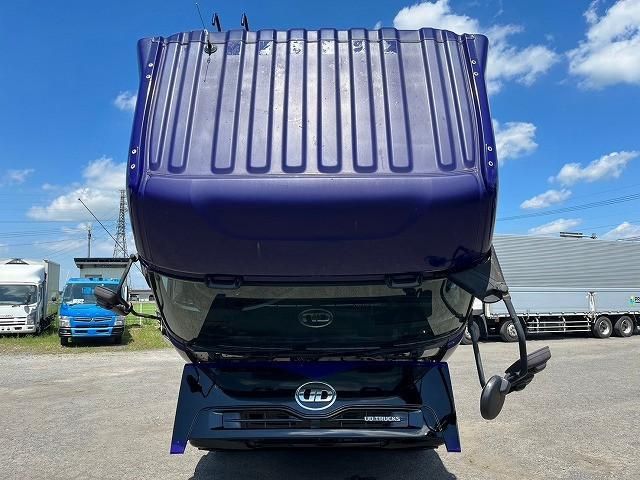 NISSAN DIESEL QUON 2014 Image 31