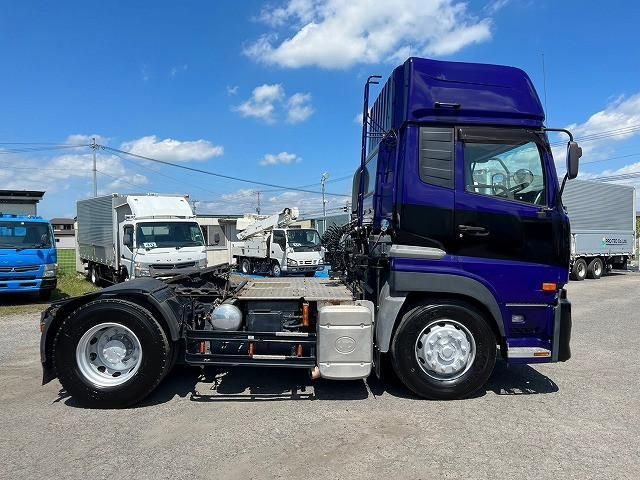 NISSAN DIESEL QUON 2014 Image 31