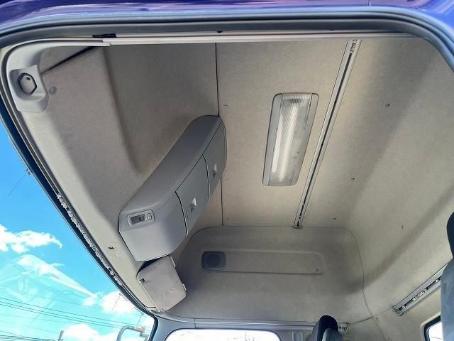 NISSAN DIESEL QUON 2014 Image 31