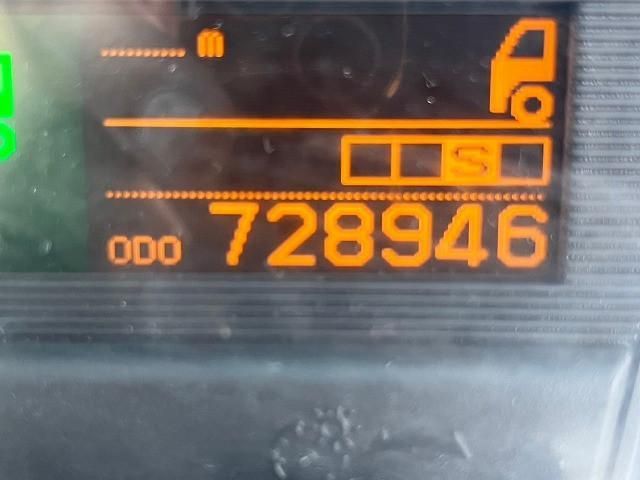 NISSAN DIESEL QUON 2014 Image 31