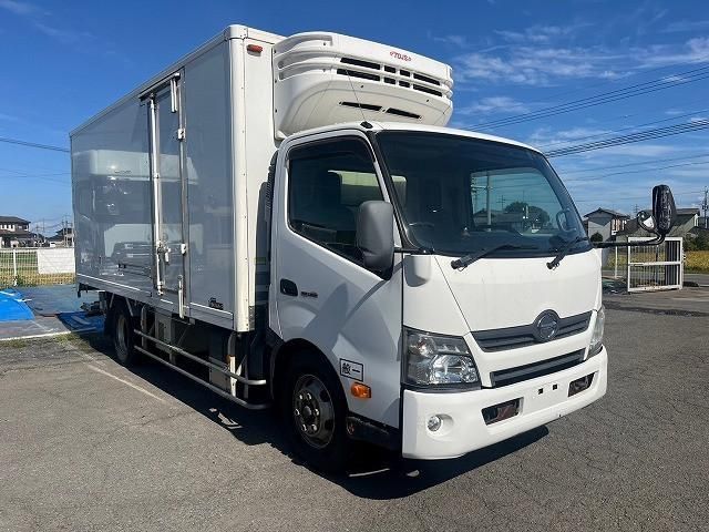 HINO DUTRO 2015 Image 31