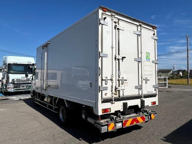 HINO DUTRO 2015 Image 31