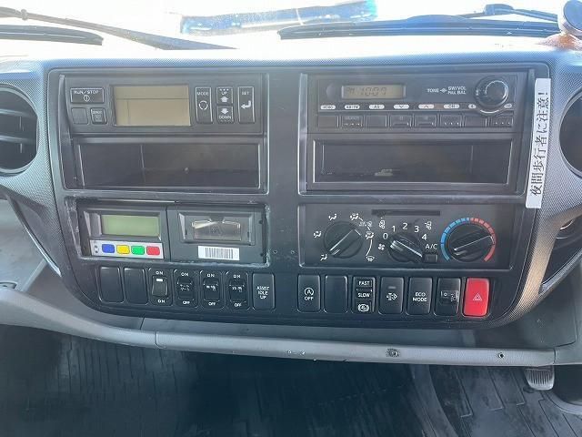 HINO DUTRO 2015 Image 31