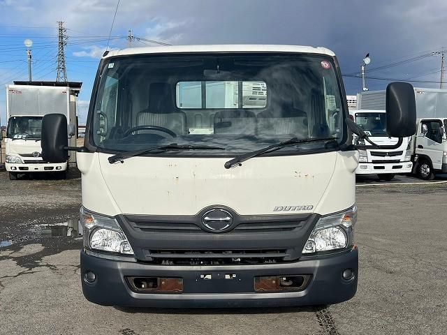 HINO DUTRO 2017 Image 31